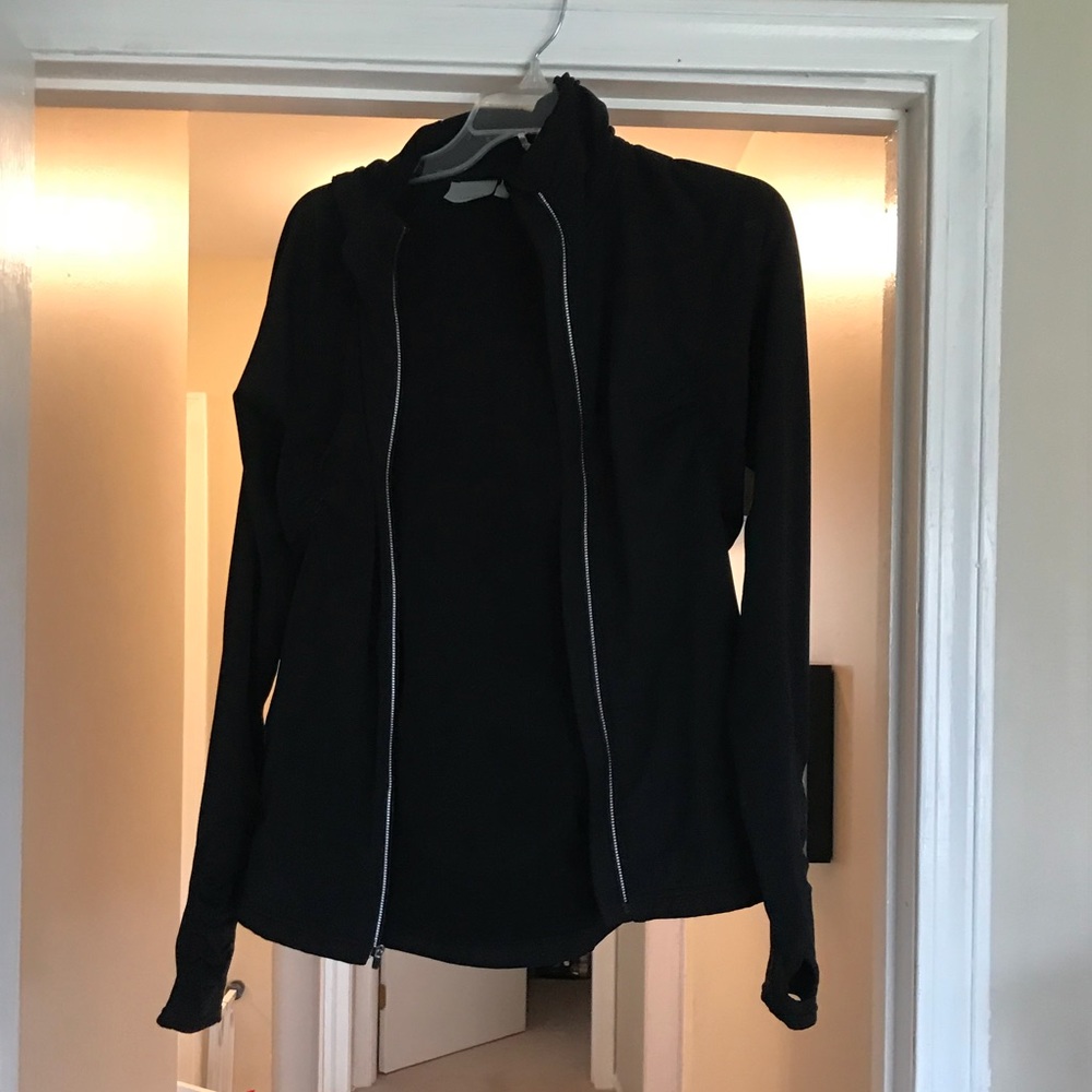 Athleta warm up jacket.